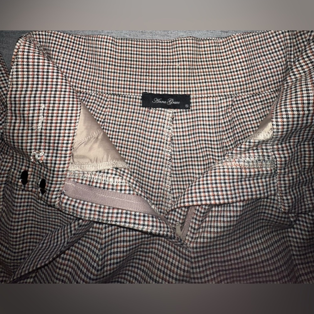 Dress pants - Picture 2 of 2